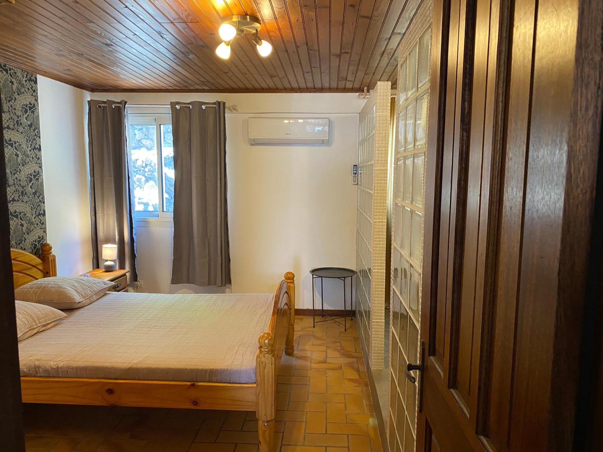 Happy Tropicaloc Apartment Сен-Пиер Екстериор снимка